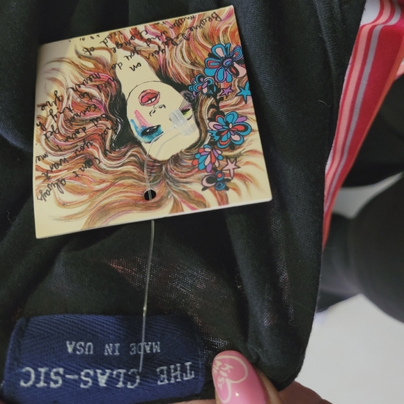 NWT The Clas-Sic Crop Top - Picture 4 of 5